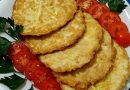 Самые вкусные отбивные из куриной грудки, рецепты отбивных с помидорами, грибами и сухарями